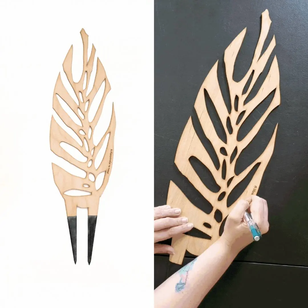 BARE™ Monstrella™ - Customizable Monstera shaped wooden plant support