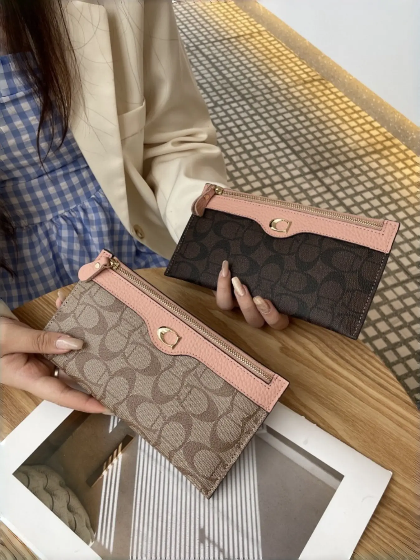 Long Wallet Women's New Fashion Ultra-Thin Card Holder, Luxury Floral Long Wallet, Large Capacity Multi-Card Slot, Commute Versatile Design