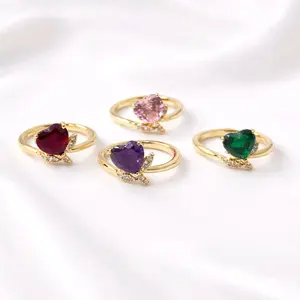 Anillos flores de corazones en 5 colores diferentes. Alianzas delgadas y elegantes. Laminado de alta calidad