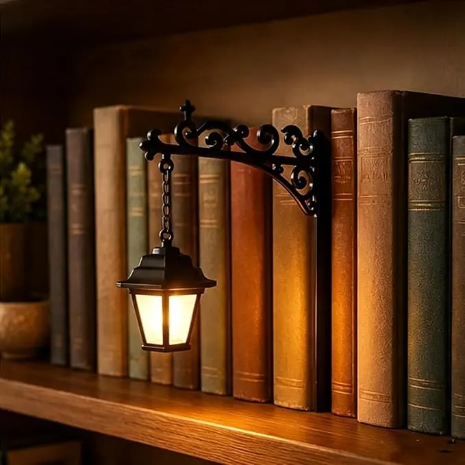 Library Lantern-Decorative Bookshelf Lighting, Miniature Hanging Shelf Lamp, Warm LED Nightlight, Reading Nook Literary Decor,Halloween decorations, Atmosphere Lighting, Creative Led Lighting