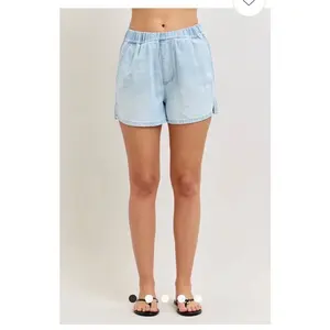 Feather weight shorts Feather weight shorts