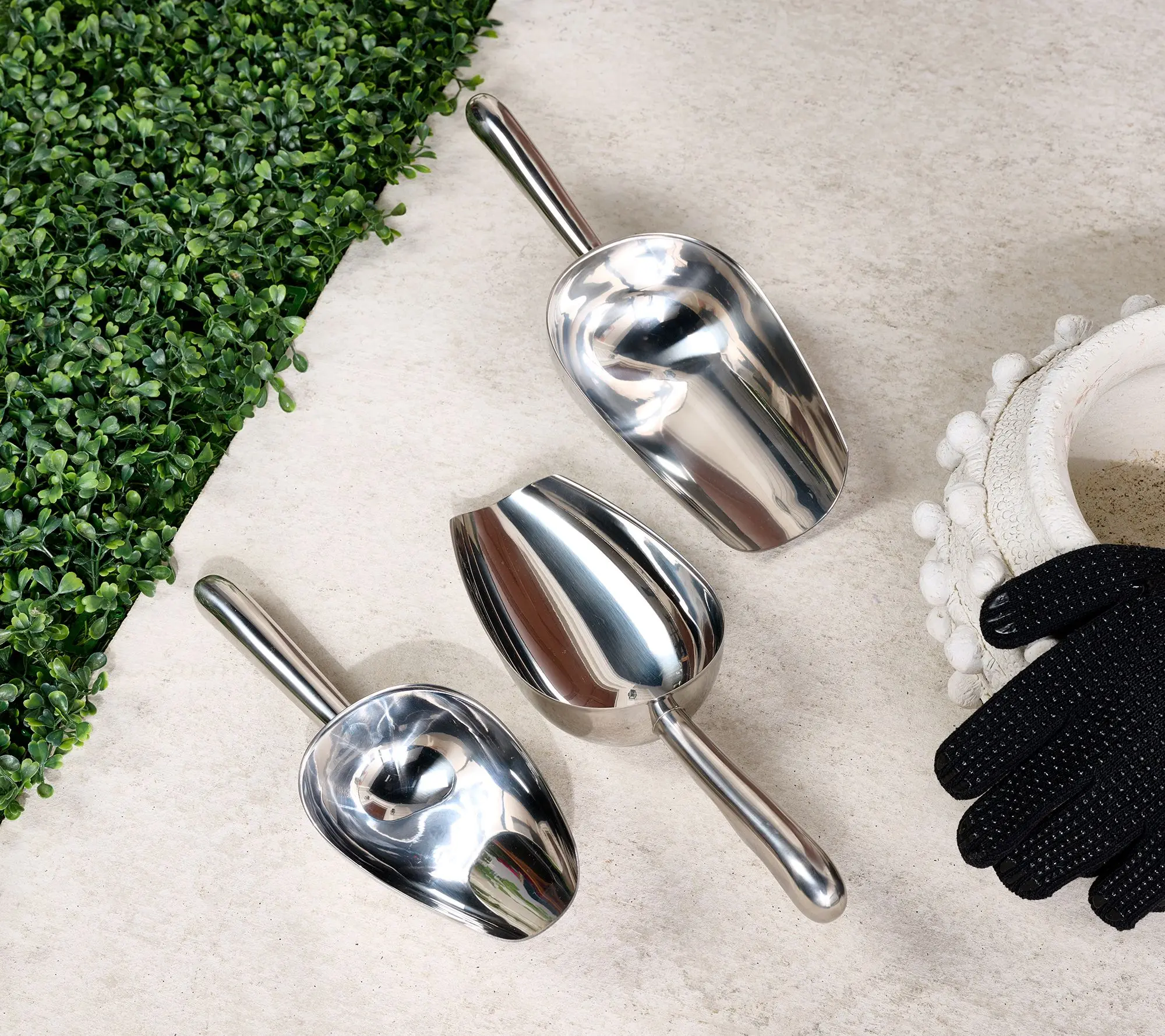 Martha Stewart Set of 3 Garden Soil Scoop Set