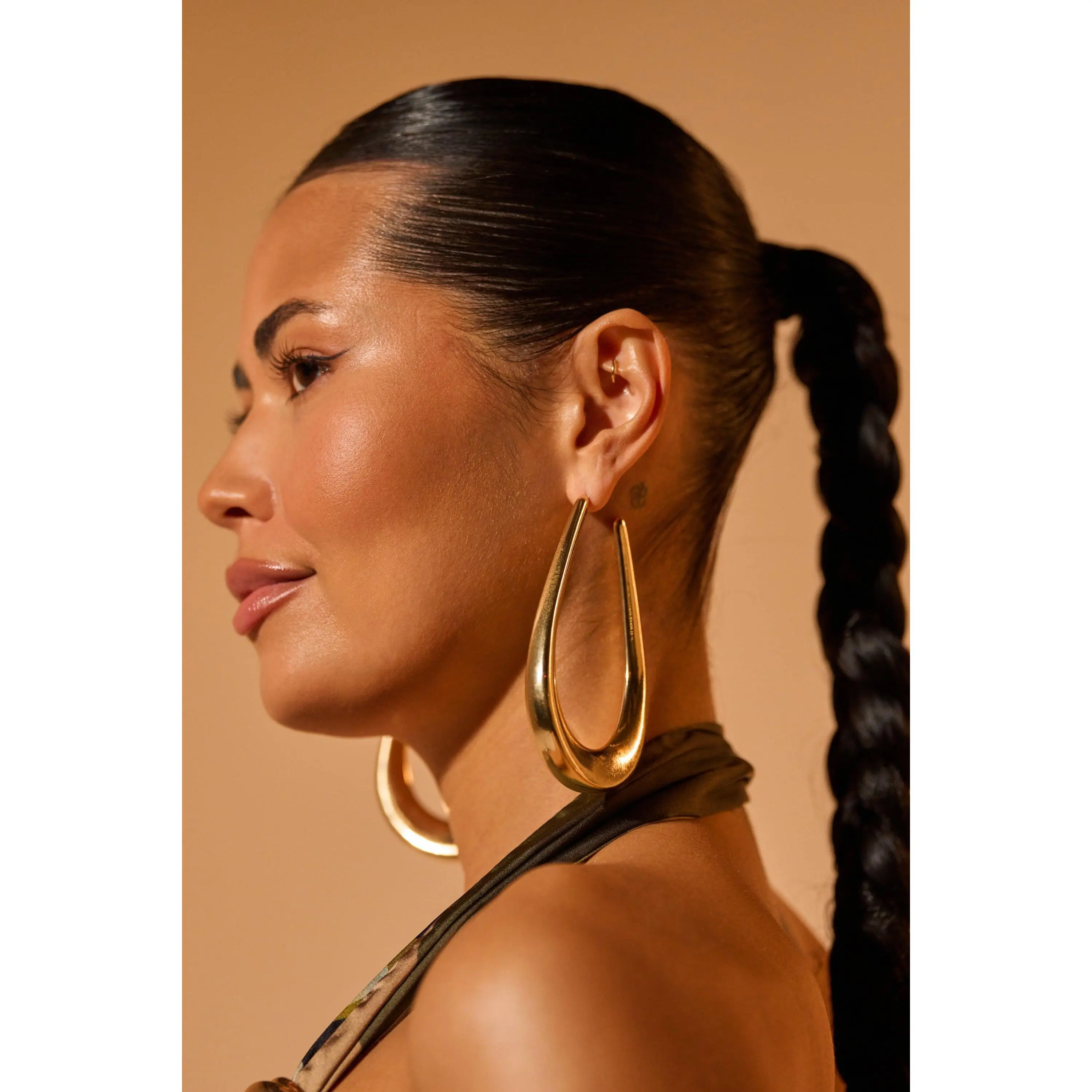 BELLE EARRING