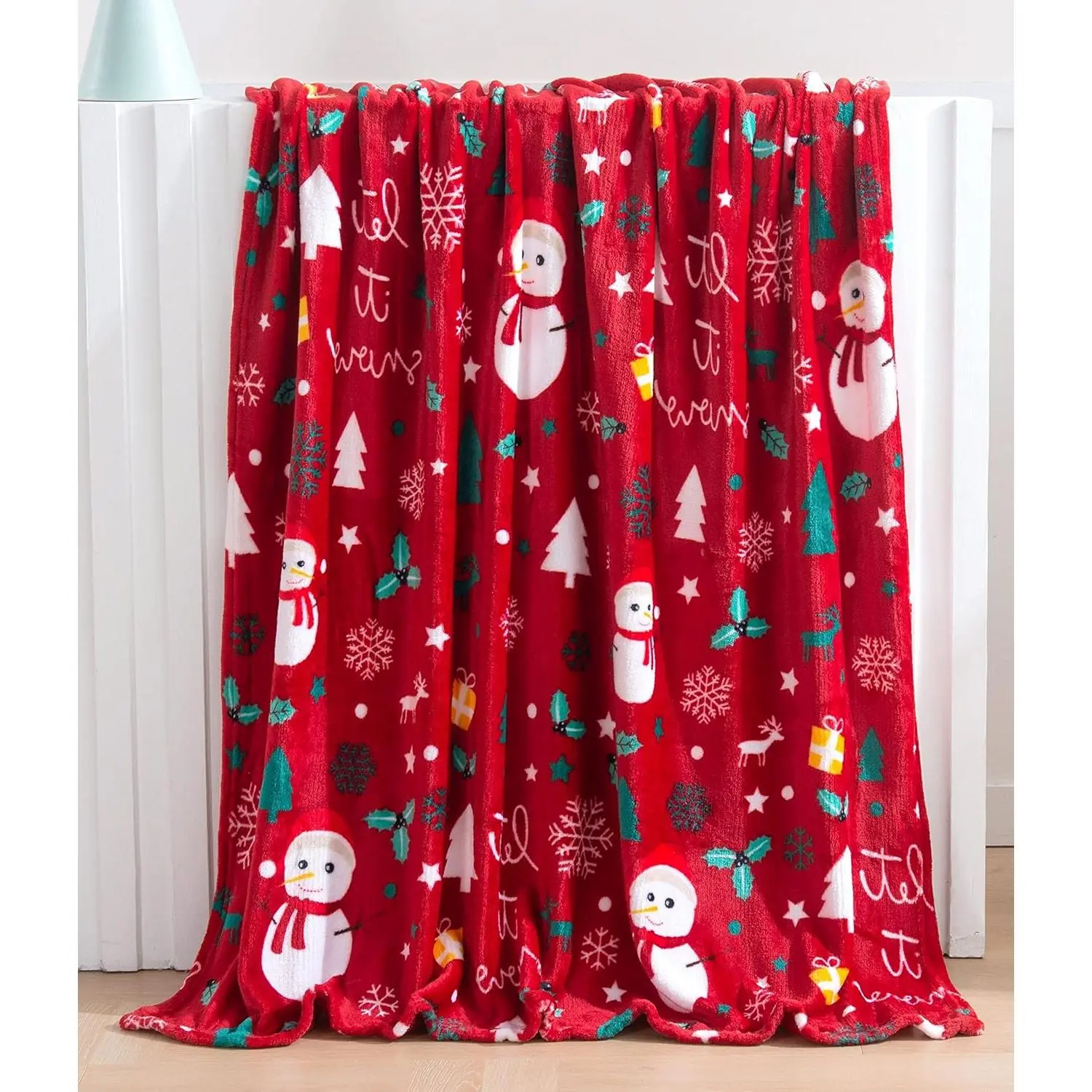 Elegant Comfort Luxury Velvet Super Soft Christmas Prints Fleece Blanket-Holiday Theme Home Décor Fuzzy Warm and Cozy Throws for Winter Bedding, Couch and Gift, 50 x 60 inch, Red Snowman