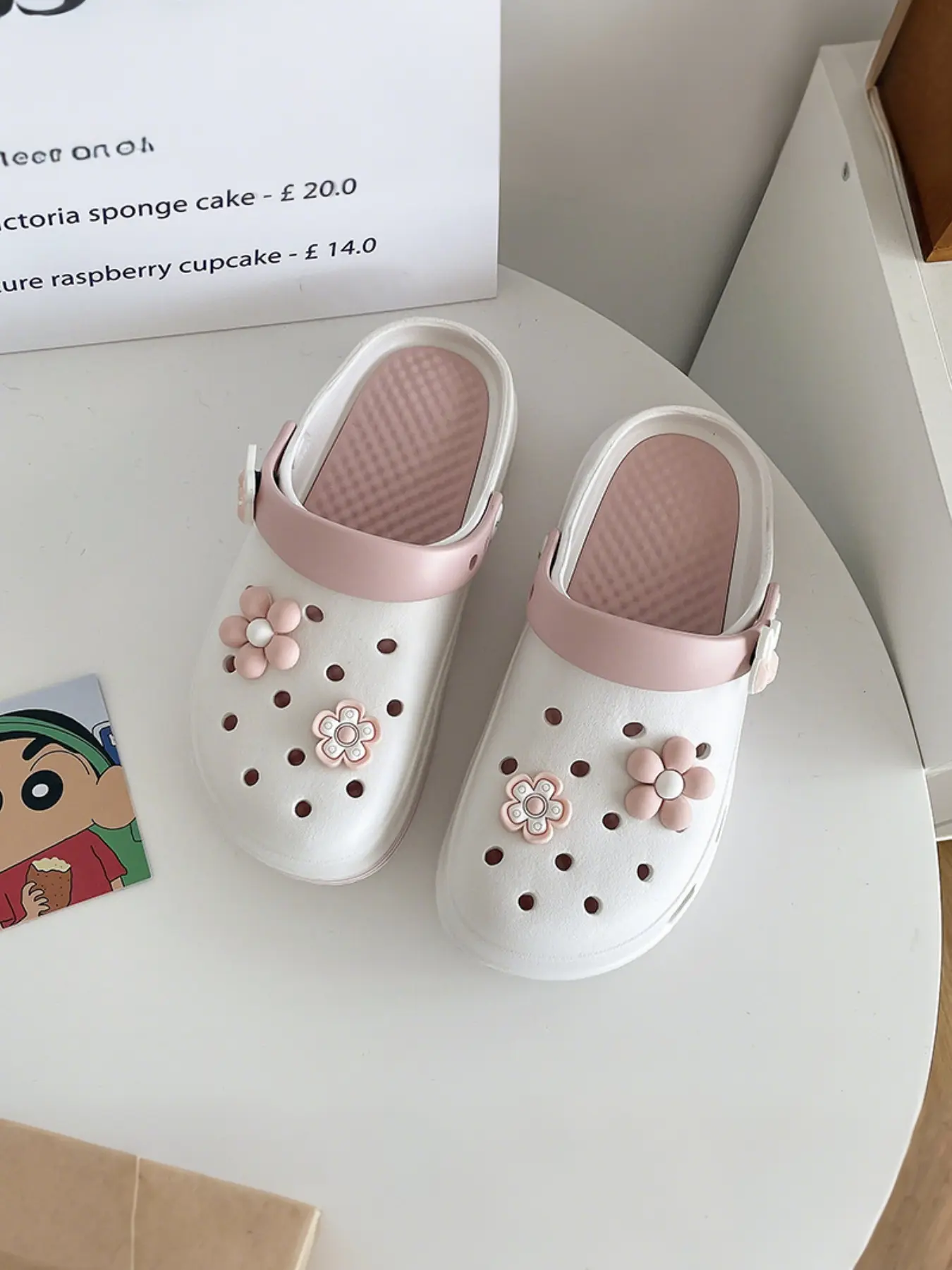 Women's Cute Cartoon Charms Clogs, Casual Comfortable Breathable Platform Non-slip Garden Clogs, Cool Slippers Fashionable Shoes for Indoor & Outdoor Wear Slipper Shoes Non Slip Slippers