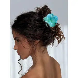 Malissa Flower Hair Clip Blue
