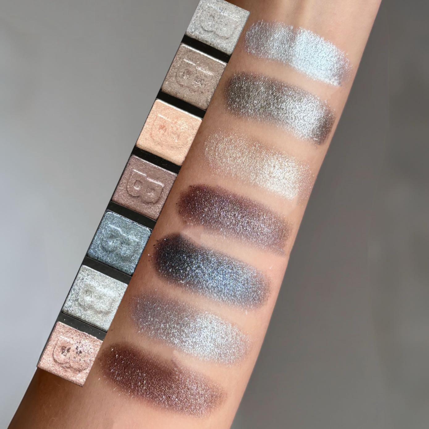 42-Color Smoky Eyeshadow Palette: Matte Shimmer&Glitter-24H Waterproof&Smudge-Proof Highly Pigmented with Natural Blurring Effect | Fine Powder No Fallout Perfect for Halloween Fall Festivities&Christmas Parties Party&Stage Must-Have Great Gift！！！