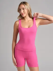 Comfrt | Rib Contour Waist Length Tank Comfrt | Rib Contour Waist Length Tank