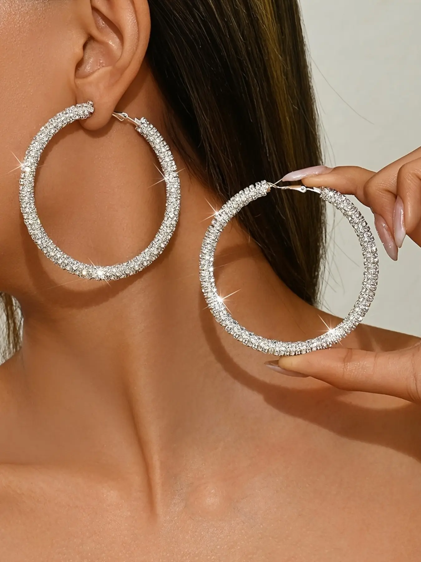 Exaggerated Rhinestone Hoop Earrings, Ear Hoops, Large Circle Design, Chain Print, Elegant Ear Decor, All Seasons Jewelry, Bridesmaid Jewelry, Sparkling Ear Jewelry